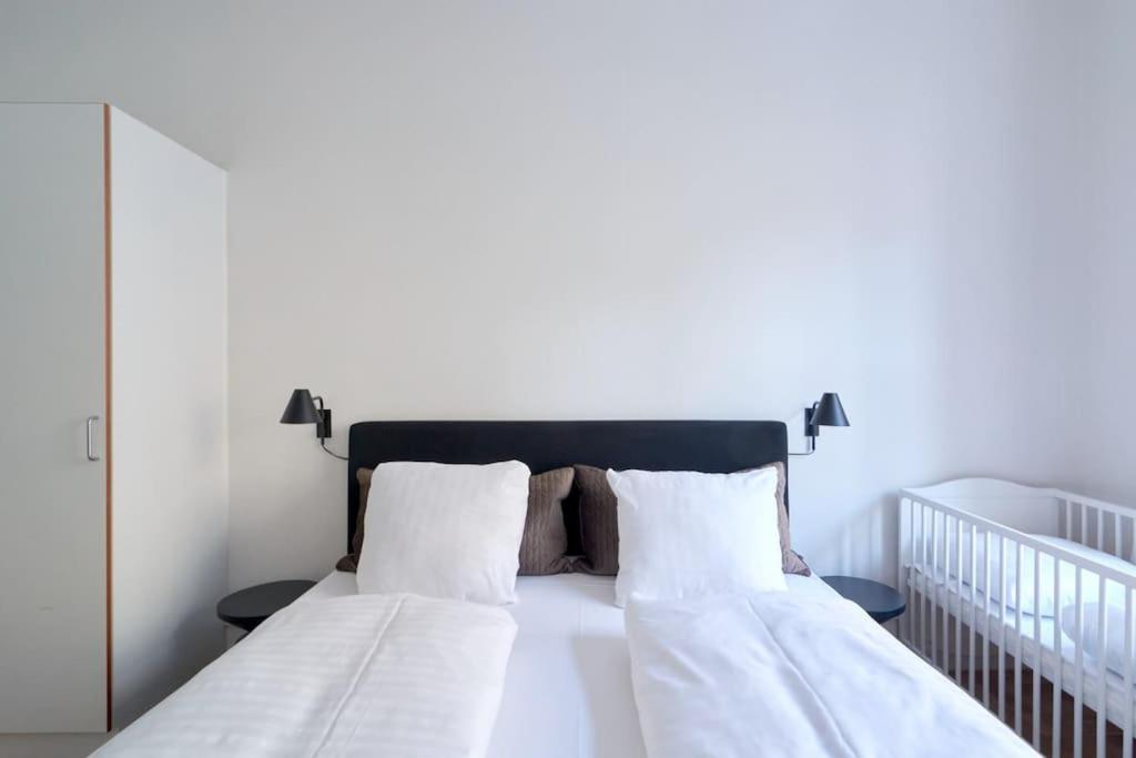 Moderen And Sleek 3Br With Bath By The Lakes And Metro Kodaň Exteriér fotografie